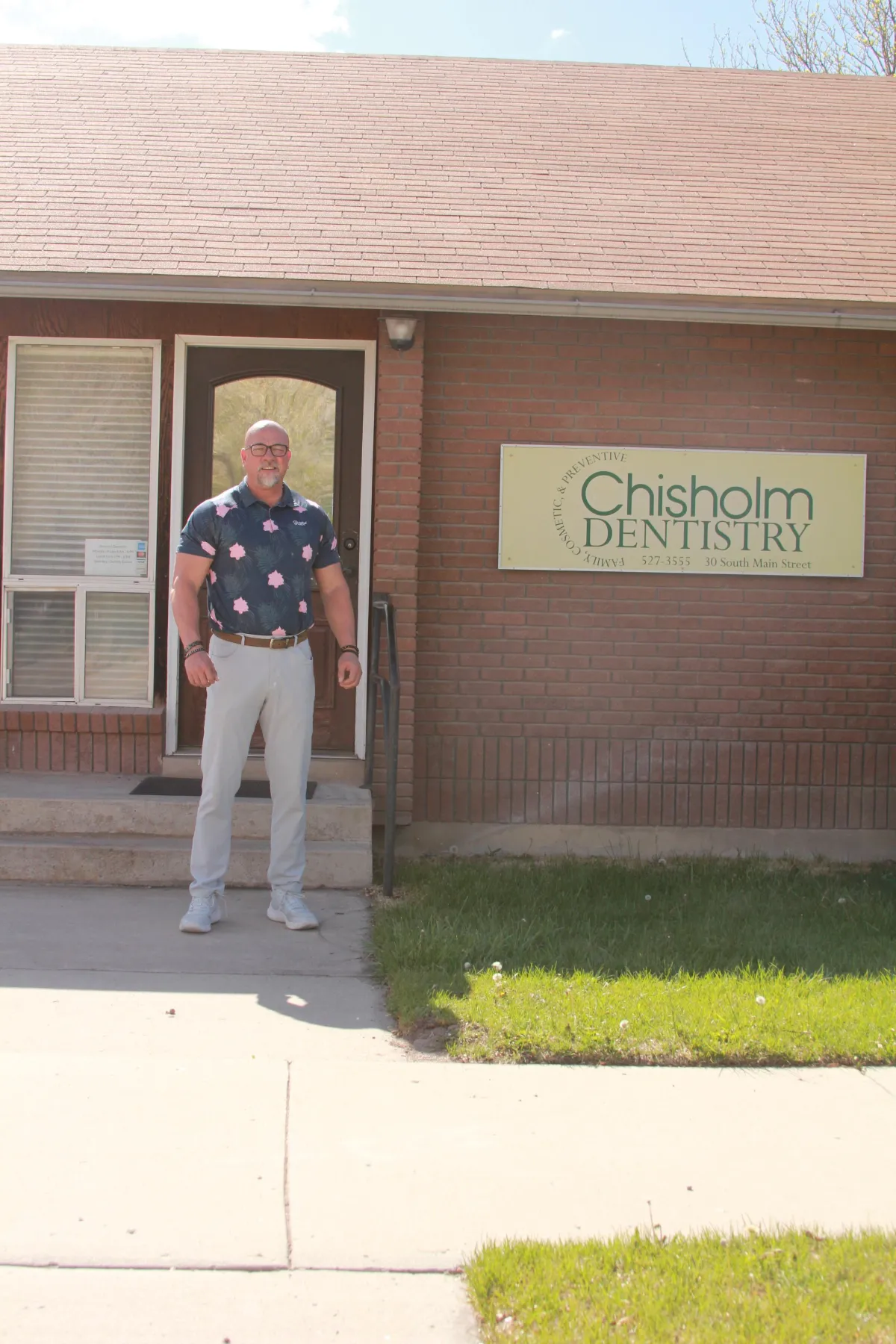 Chisholm Family Dentistry’s Monroe office and dentist